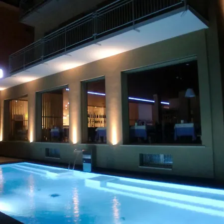 Hotel Ancora 4*