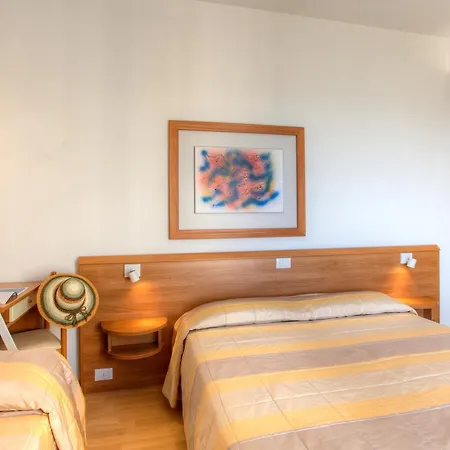 Ancora Hotel